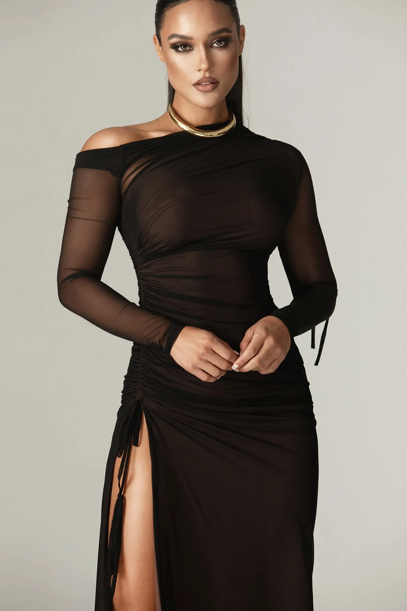 Dua Organza Ruched Mesh Cut Out Maxi Dress (Black)